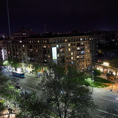 Metropole Apartments Royal Ateneum Boekarest Buitenkant foto
