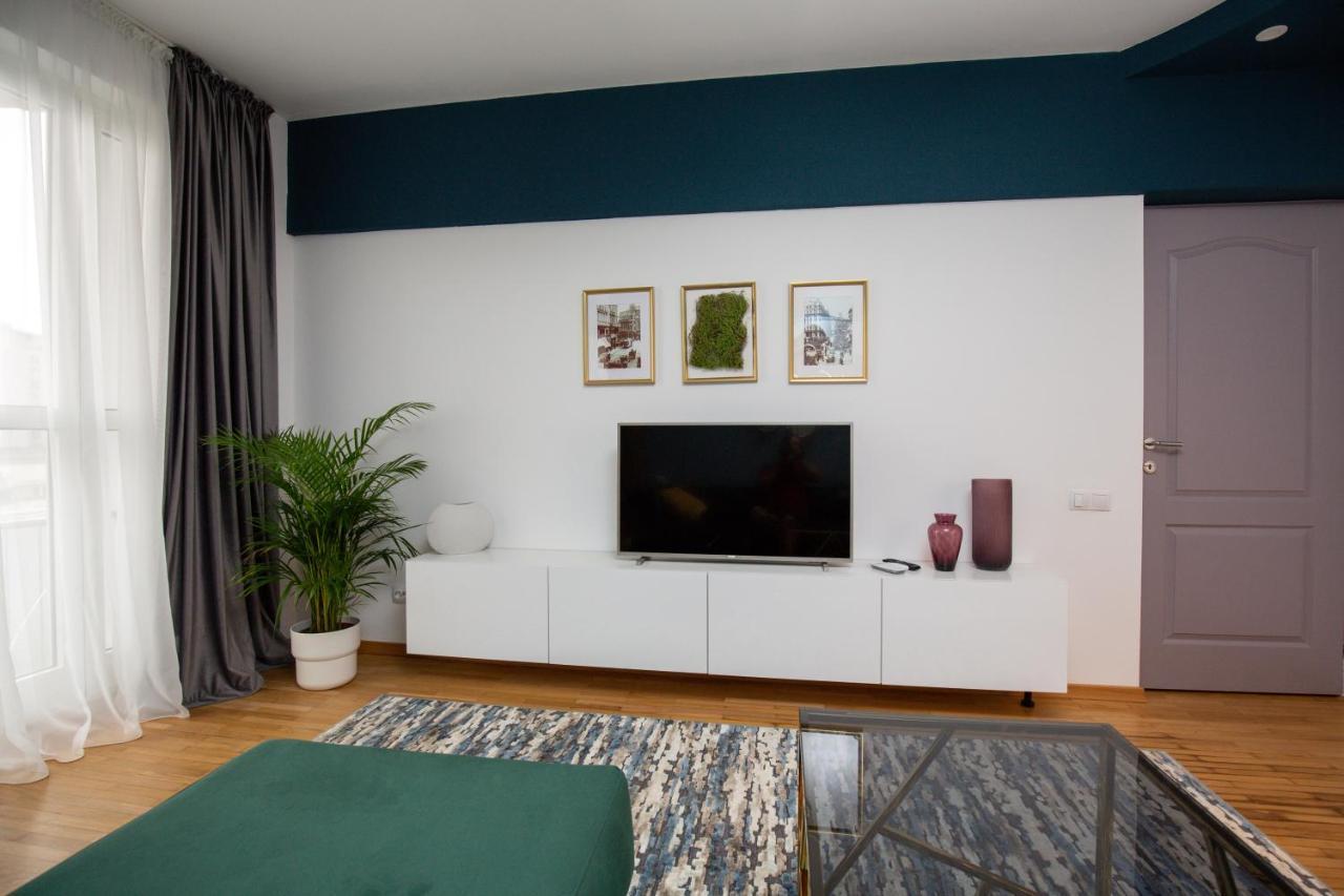 Metropole Apartments Royal Ateneum Boekarest Buitenkant foto